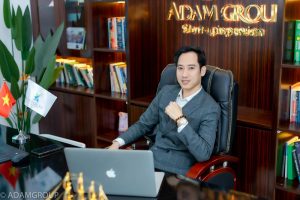Adam Thiên